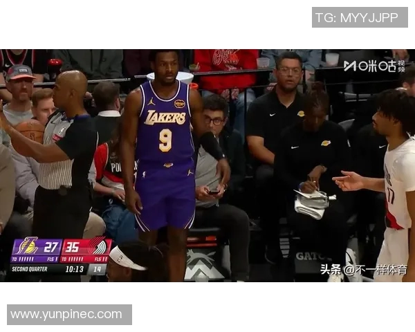 还不如布朗尼!杨瀚森连续2场被DNP,开拓者中锋轮番上不敌残阵湖人 还不如布朗尼!杨瀚森连续2场被DNP,开拓者中锋轮番上不敌残阵湖人