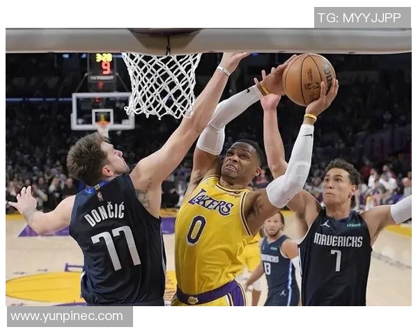 2008年NBA季后赛湖人与马刺精彩对决结果回顾与分析 2008年NBA季后赛湖人与马刺精彩对决结果回顾与分析
